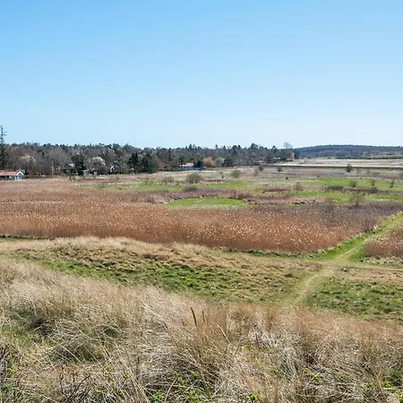 Three-bedroom In Vakantiehuis *